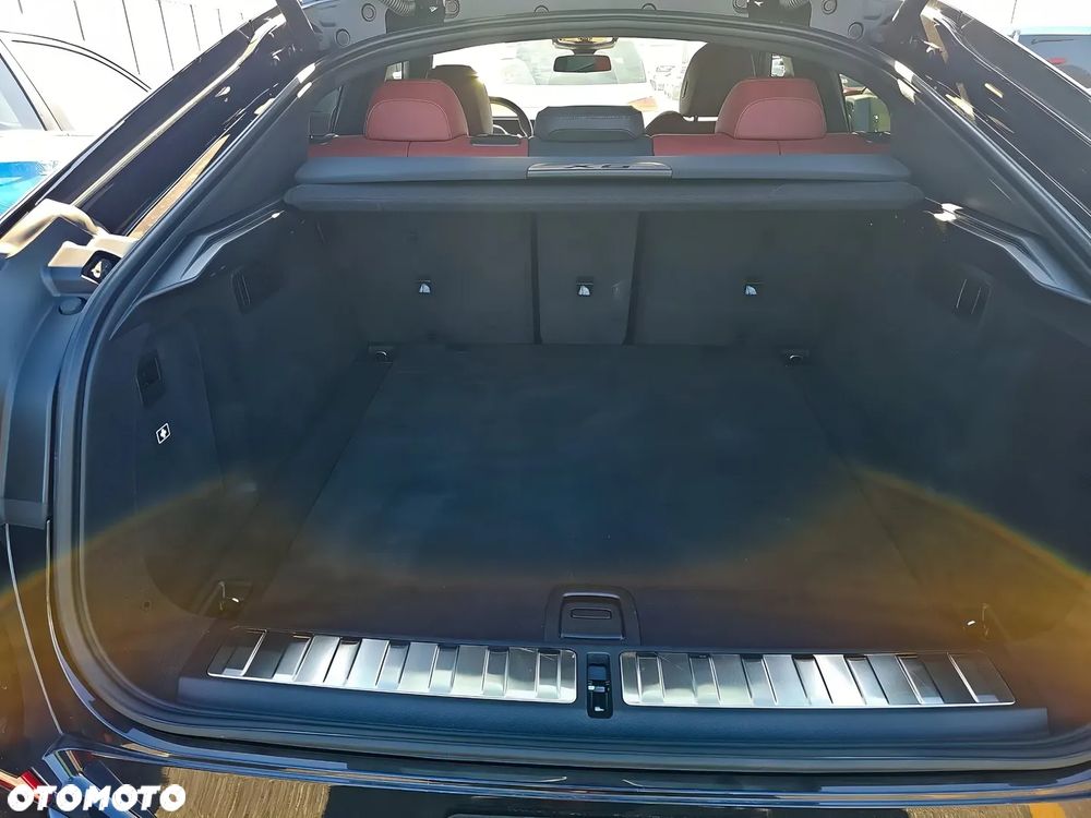 BMW X6 xDrive40i M Sport - 13