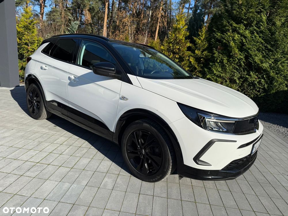 Opel Grandland 1.2 T GS Line S&S - 3