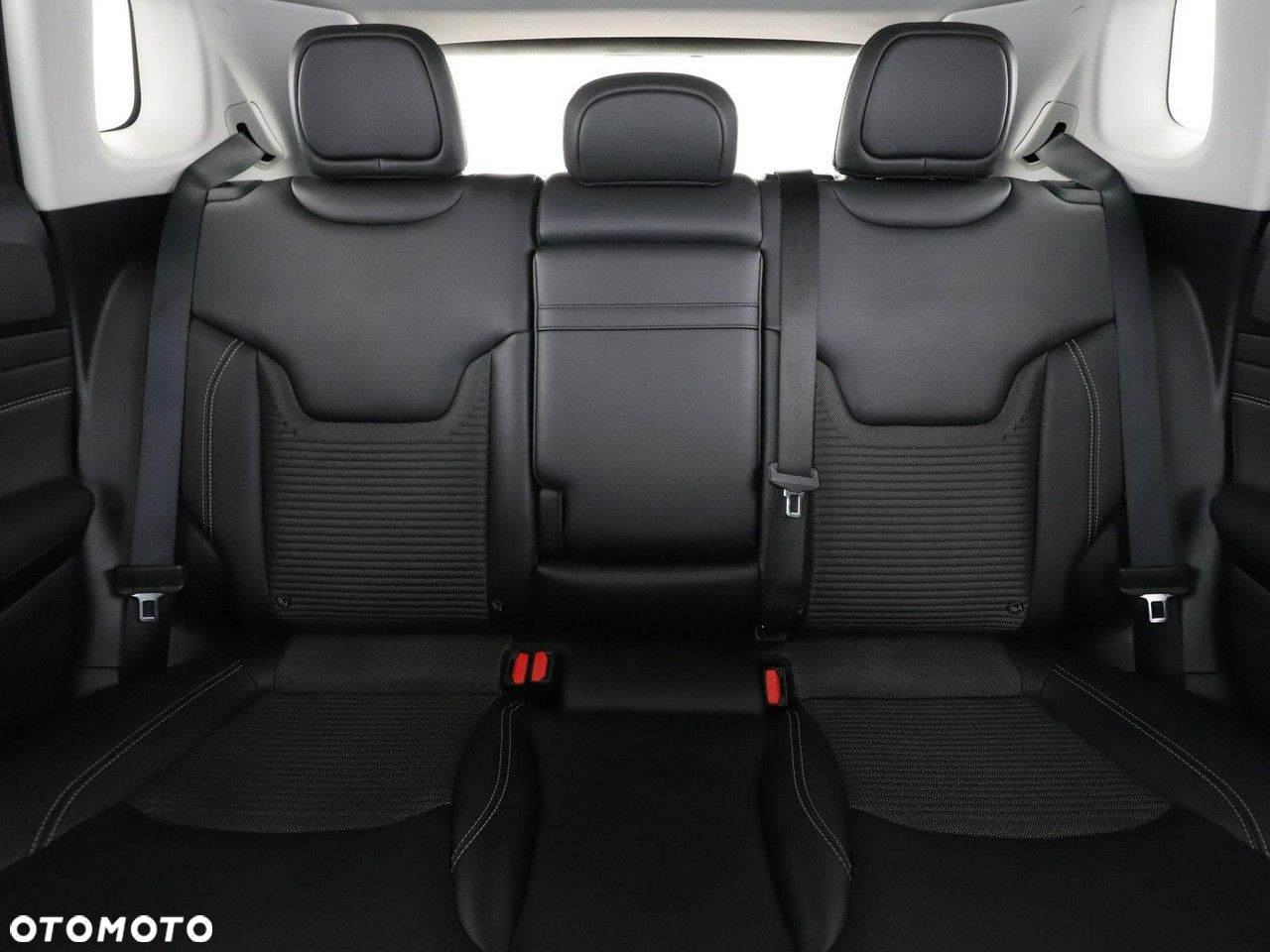 Jeep Compass 1.3 T4 4xe PLUG-IN HYBRID Automatik Limited - 18