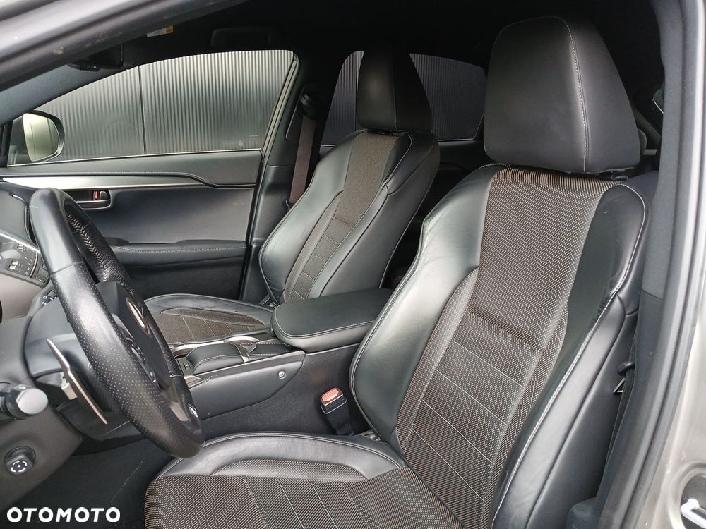 Lexus NX - 13