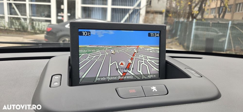 Peugeot 3008 HDi FAP 165 Automatik Premium - 29