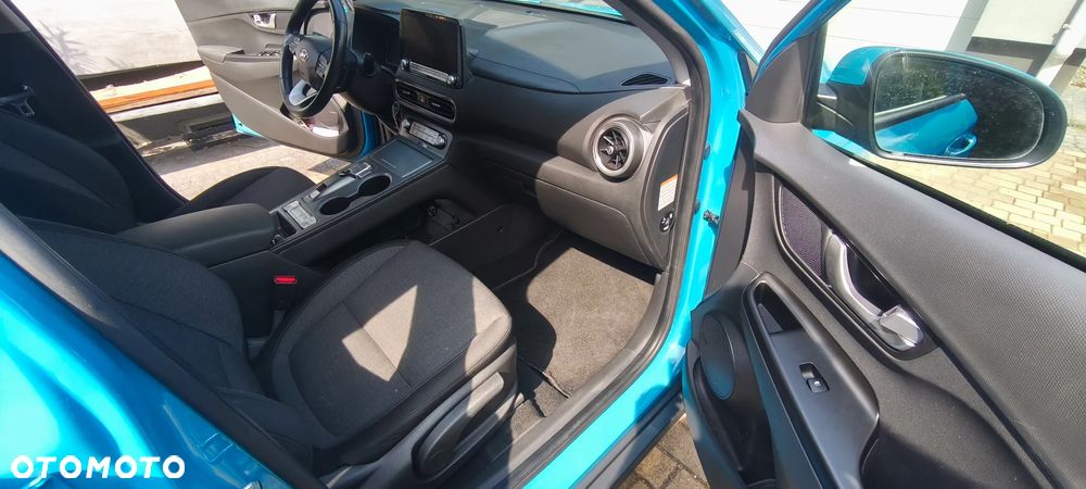 Hyundai Kona Electric 39kWh Executive - 12
