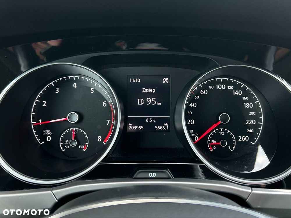 Volkswagen Touran 1.5 TSI EVO Comfortline - 26