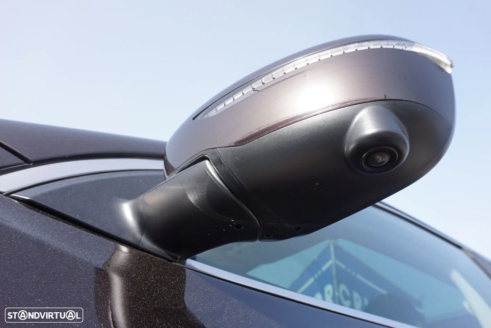 Nissan Qashqai 1.6 dCi Xtronic N-Connecta - 13