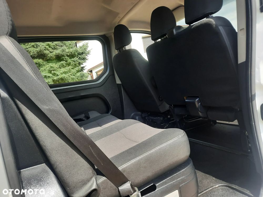 Renault Trafic Brygadówka - 22