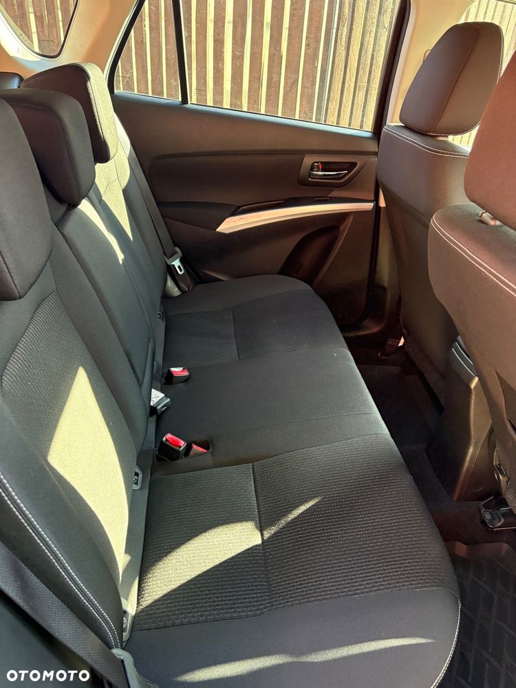 Suzuki SX4 - 21