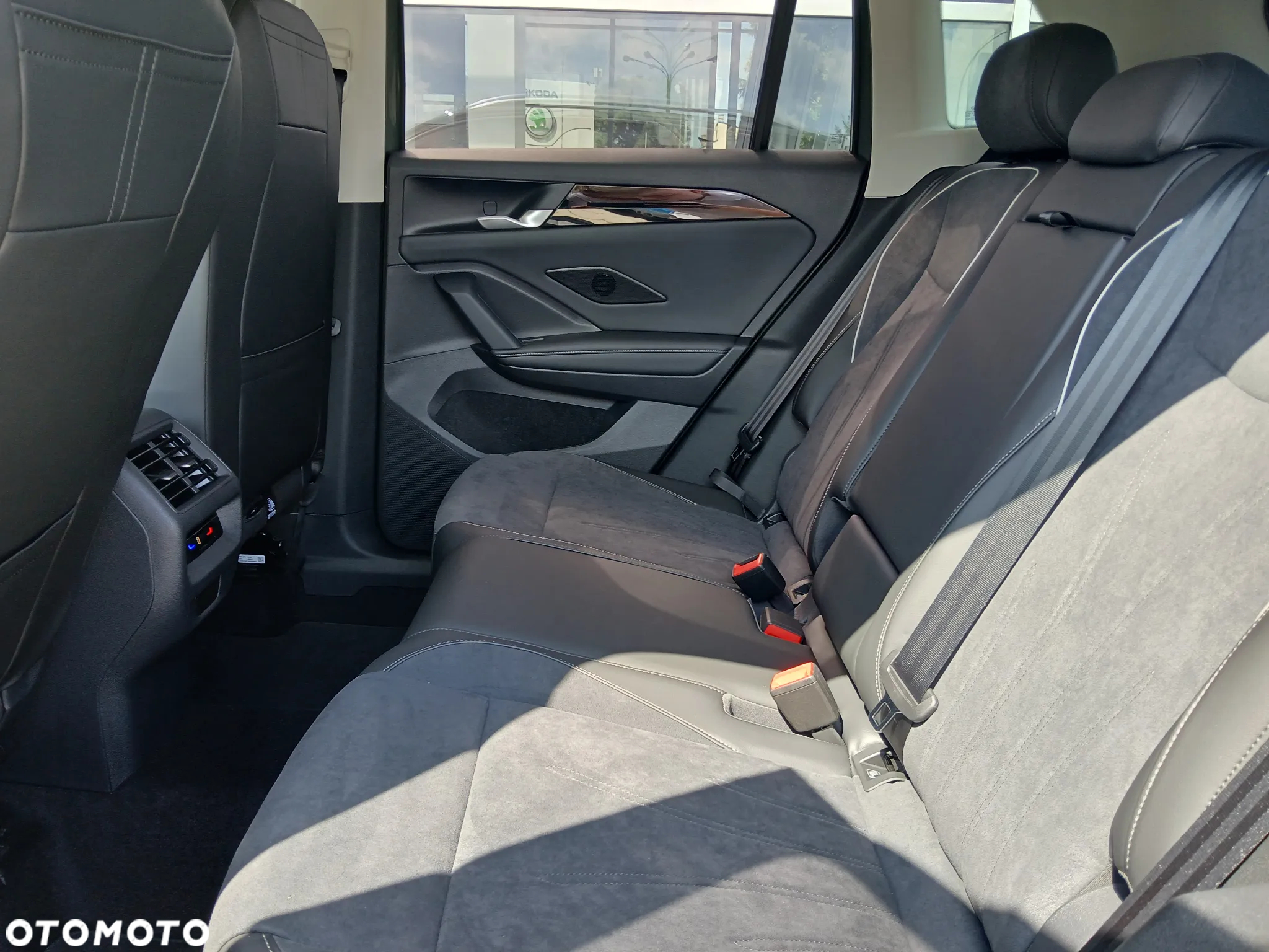 Volkswagen Tiguan 1.5 eHybrid PHEV Elegance DSG - 9