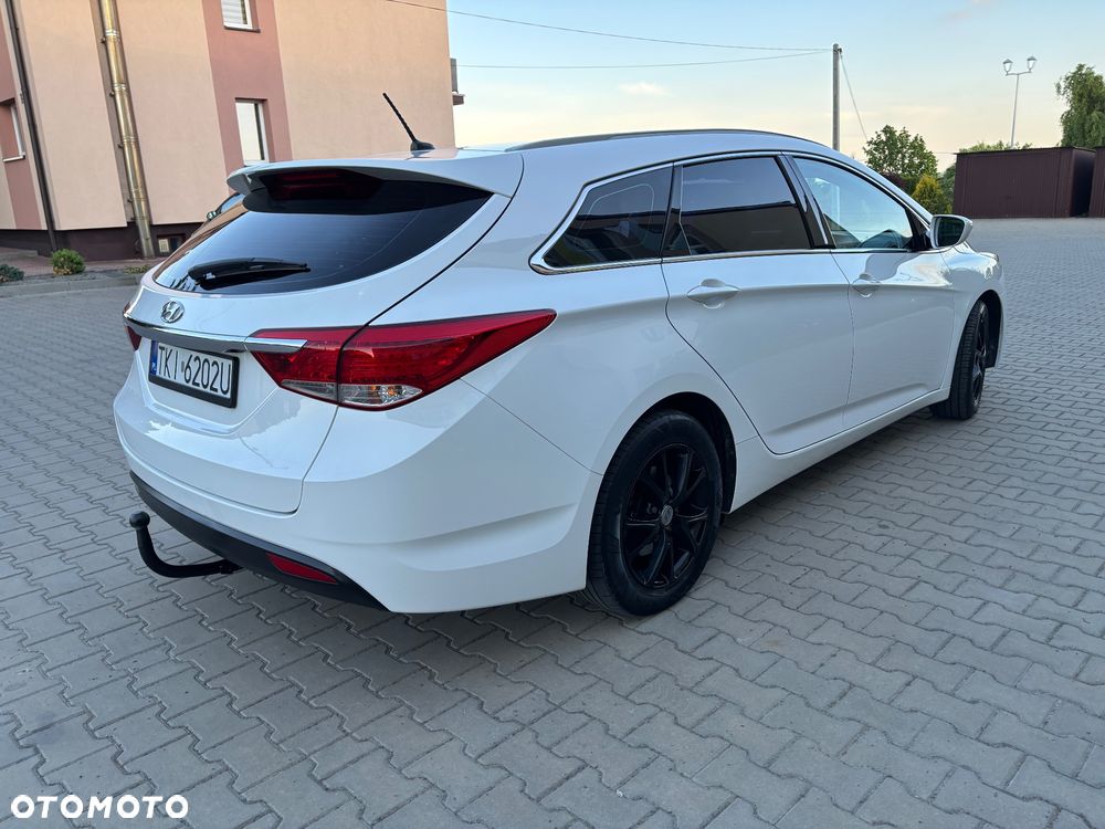 Hyundai i40 1.7 CRDi Comfort + - 10
