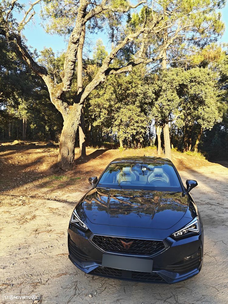 Cupra Leon 1.4 e-Hybrid (180 kW System) VZ - 4
