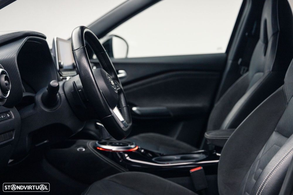 Nissan Juke 1.0 DIG-T N-Design Black DCT - 18