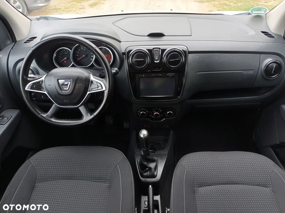 Dacia Lodgy 1.6 SCe Open S&S - 31