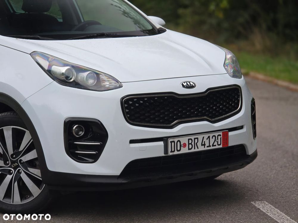 Kia Sportage 1.7 CRDI 2WD Dream-Team Edition - 29
