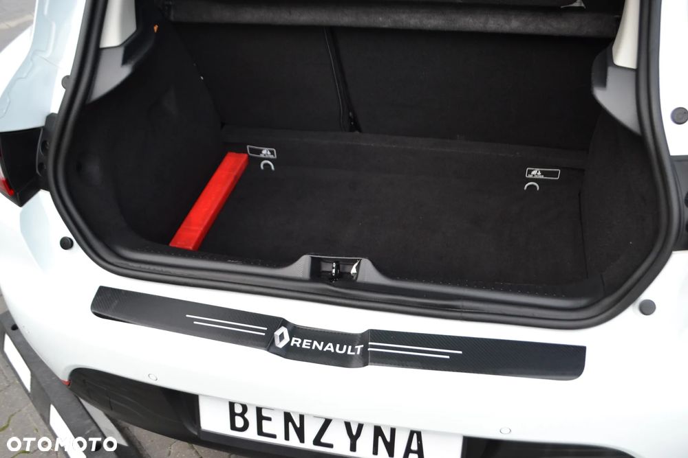 Renault Clio - 16