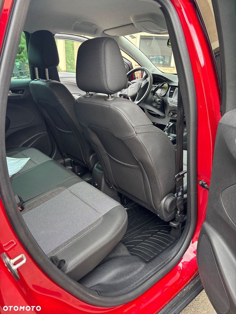 Opel Crossland X - 22