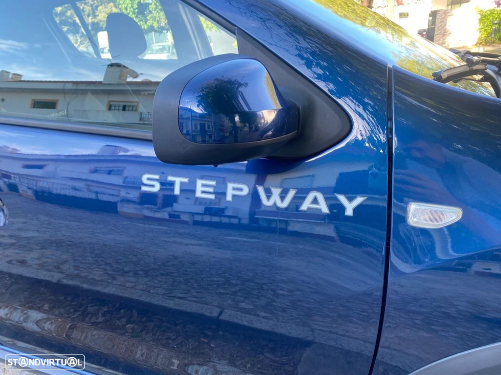 Dacia Sandero 0.9 TCe Stepway - 6