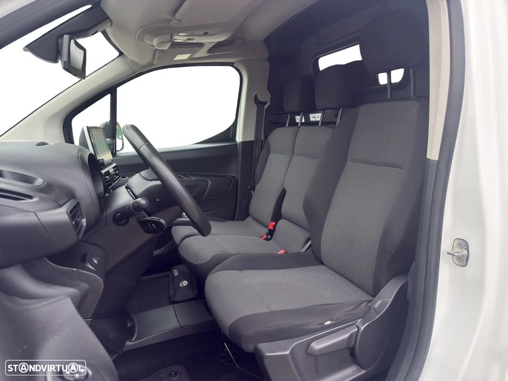 Toyota Proace City 50kw - 18