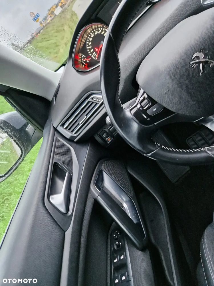 Peugeot 308 - 20