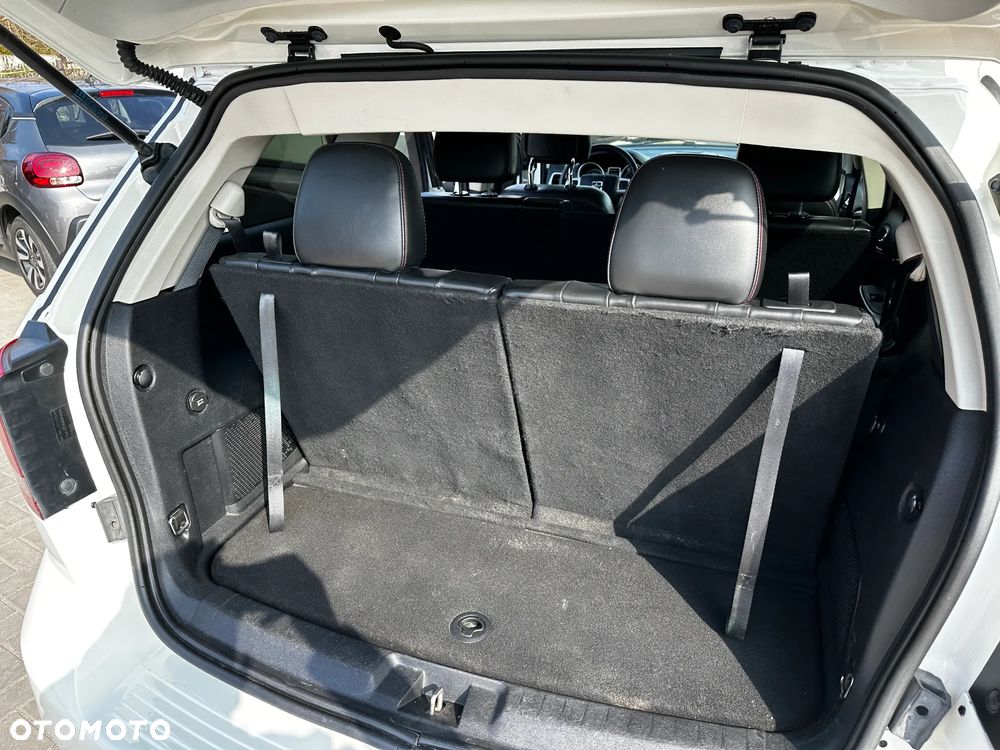 Dodge Journey - 30