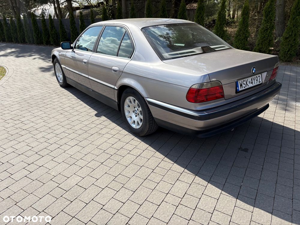 BMW Seria 7 730d - 7