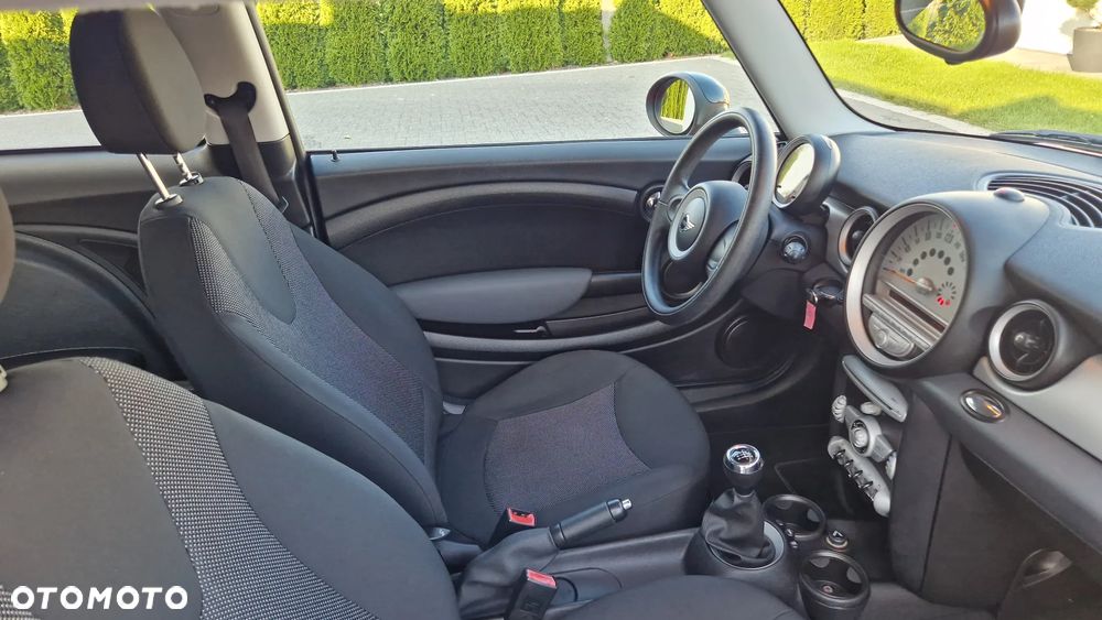 MINI ONE - 11