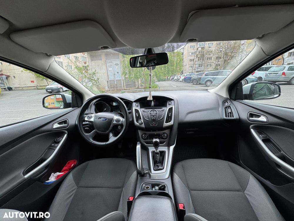 Ford Focus - 5