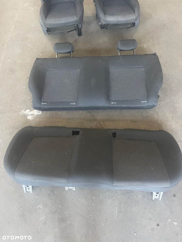 OPEL CORSA D 5d lub 3d FOTELE KANAPA ŁADNY STAN - 2