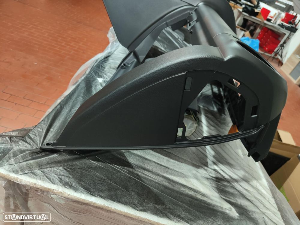 Lexus IS 200 Standard - 42