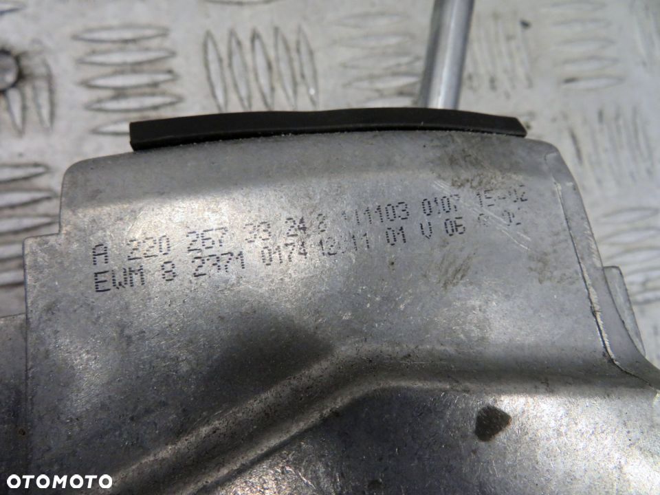 LEWAREK ZMIANY BIEGÓW WYBIERAK S-KLASA W220 S500 5.0 V8 A2202673324 MERCEDES 1999-2002 - 2