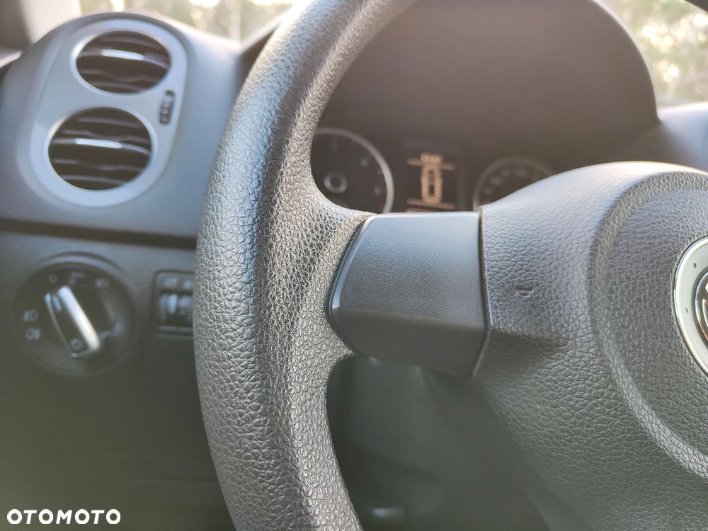 Volkswagen Tiguan 2.0 TDI DPF BlueMotion Technology Trend & Fun - 15