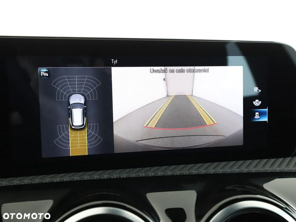 Mercedes-Benz CLA 200 d 8G-DCT - 27