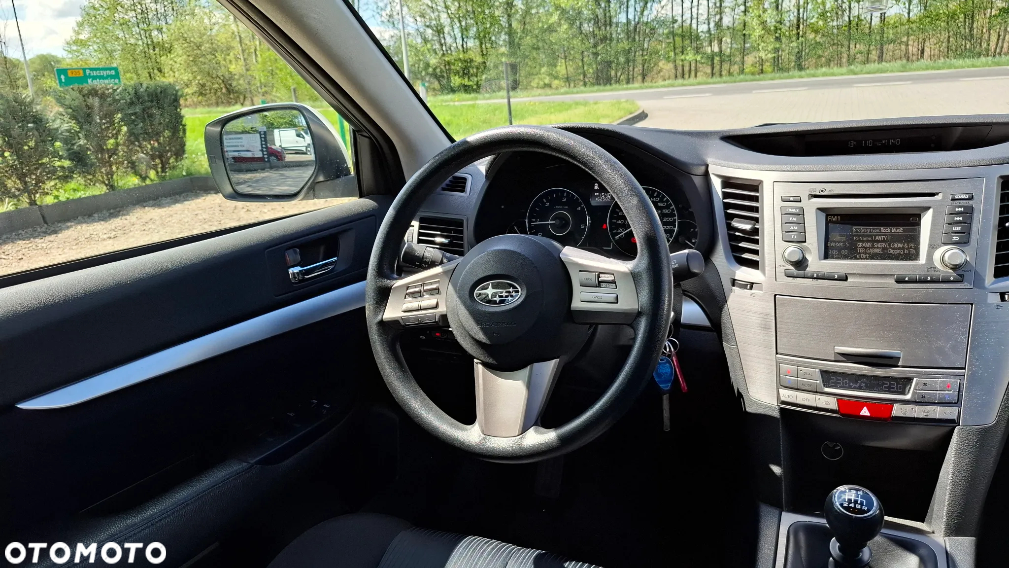 Subaru Legacy - 13