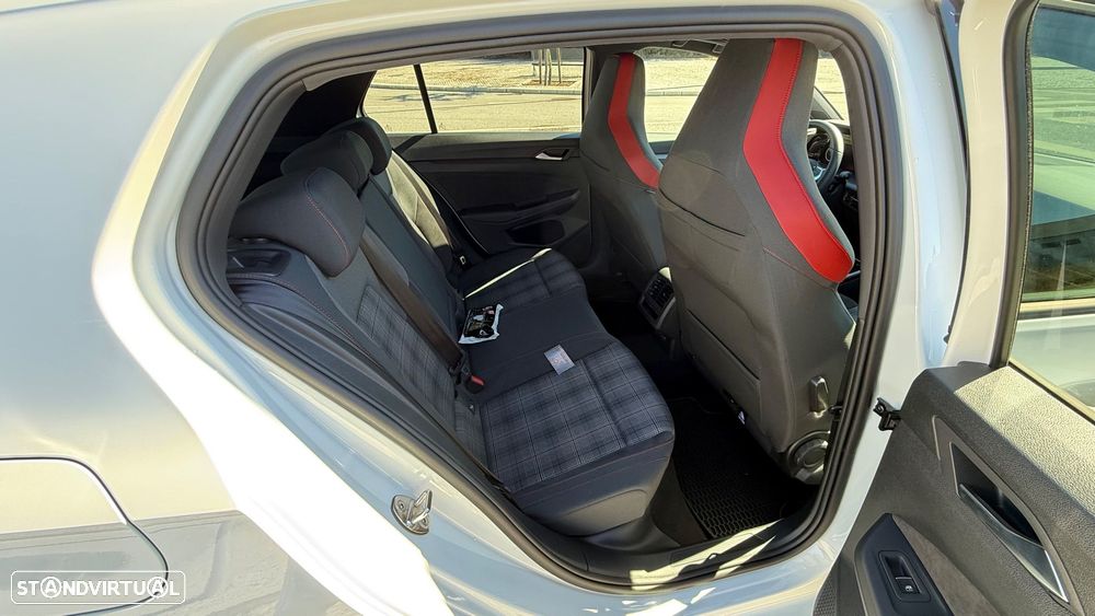 VW Golf 2.0 TSI GTI DSG - 3