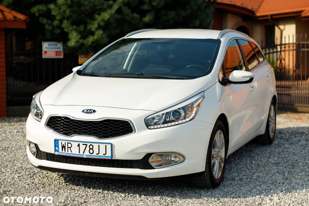 Kia Ceed 1.6 CRDi L - 14