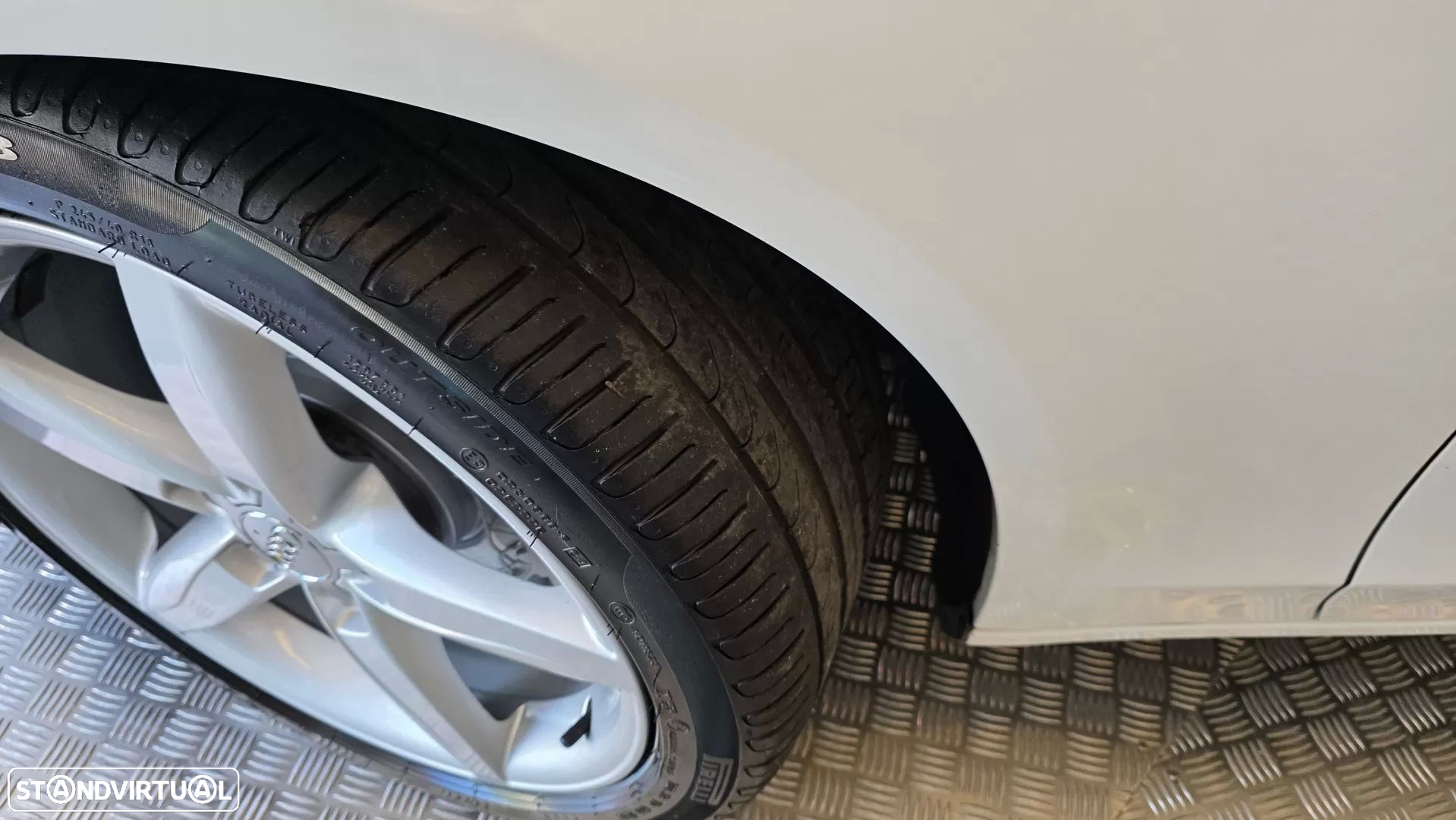Audi A4 2.0 TDI S-line Multitronic - 27
