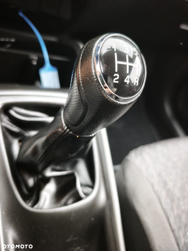 Suzuki Baleno - 10