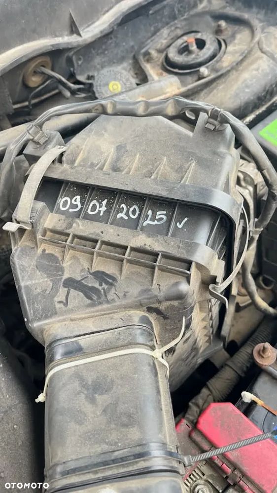 Mitsubishi Outlander 2.0 DI-D 4WD Intense - 16