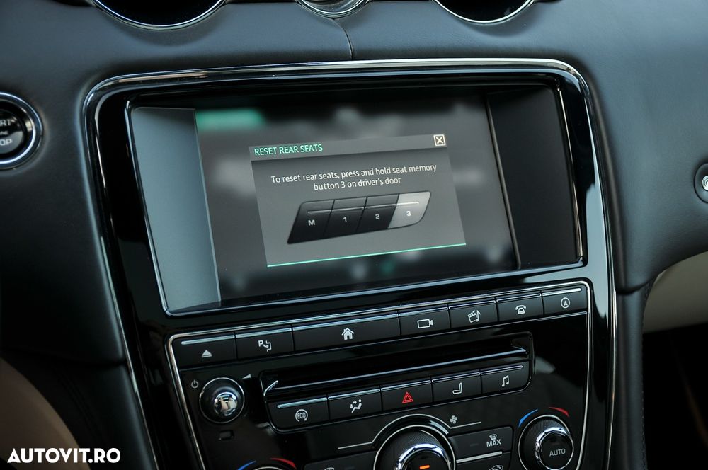 Jaguar XJ 3.0 V6 Langversion Autobiography - 31