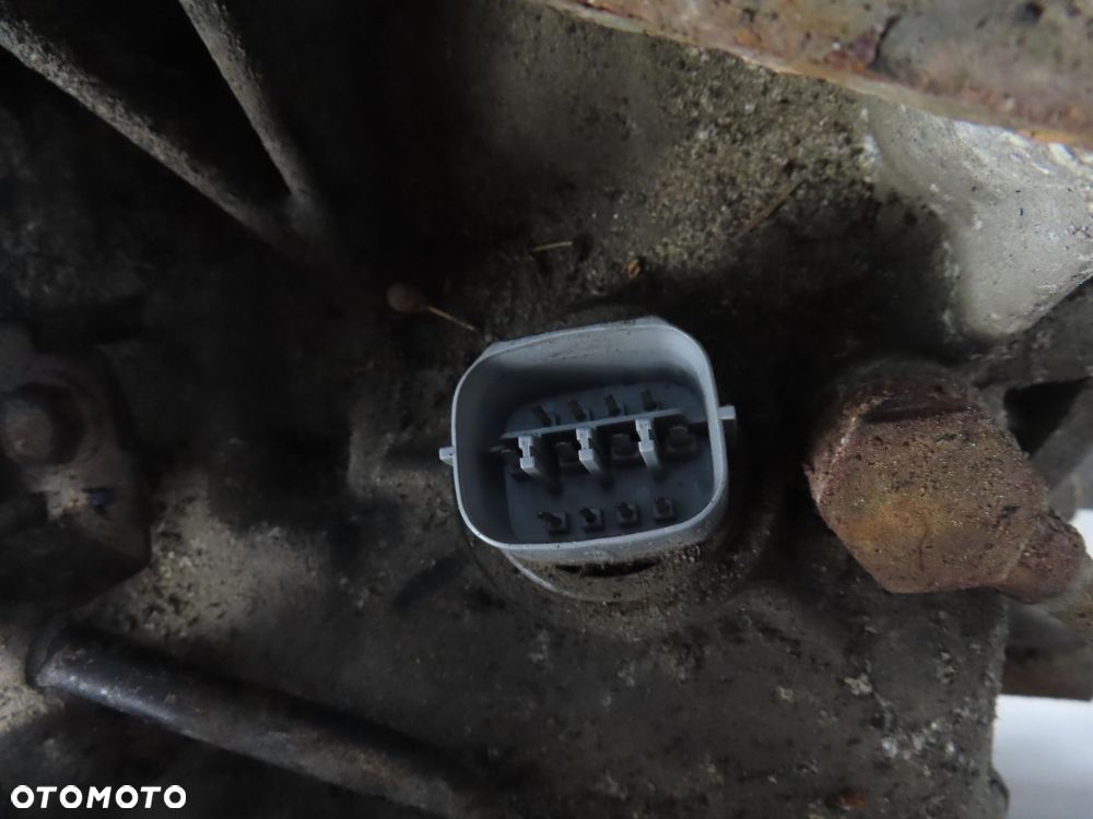 SKRZYNIA BIEGÓW AUTOMATYCZNA HYUNDAI SONATA V 3.3 V6  U5KGD2 - 5