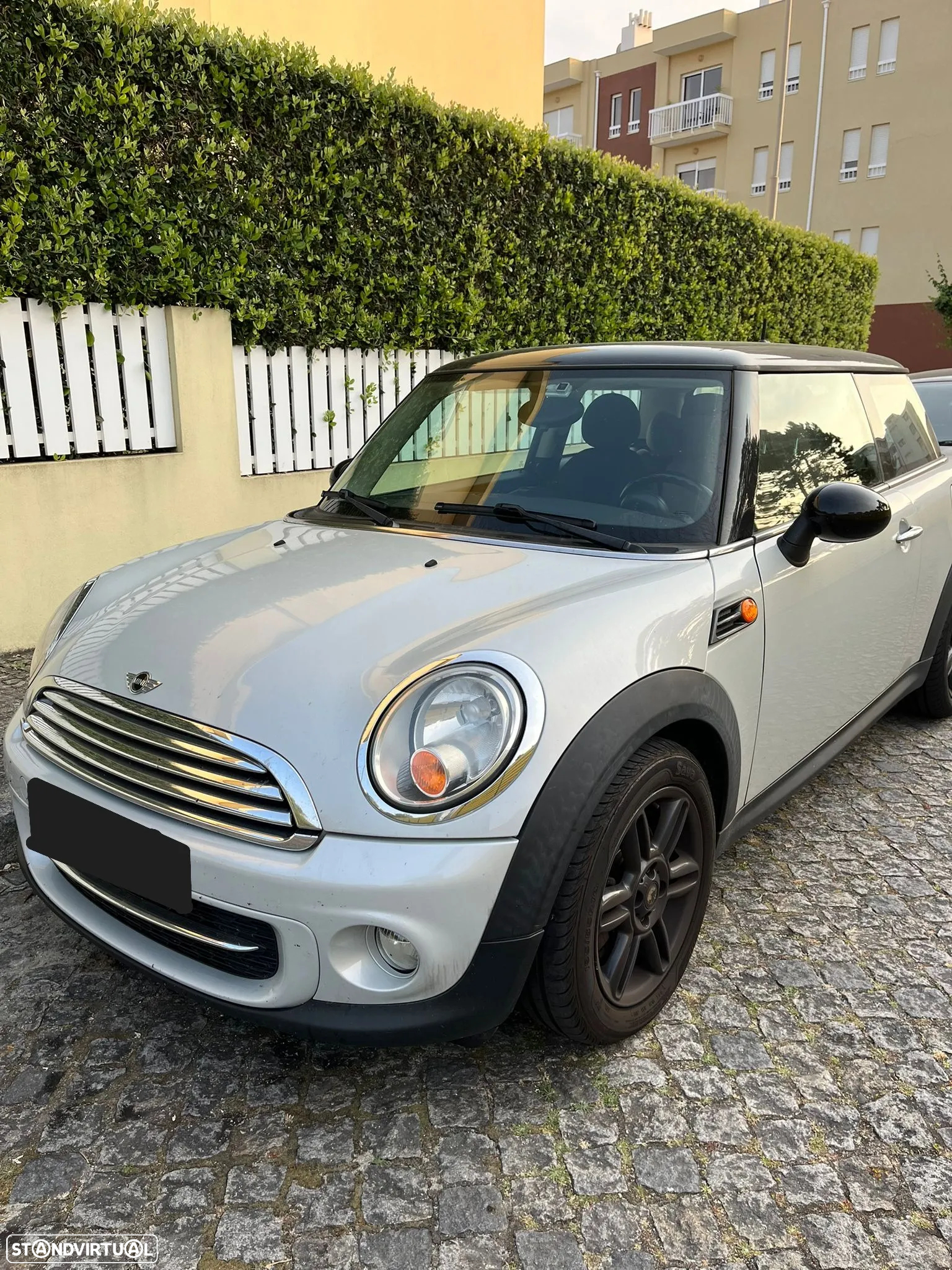 MINI 3 Portas Cooper D - 3