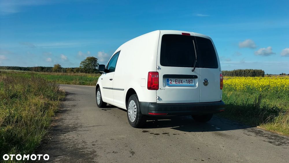 Volkswagen Caddy - 9