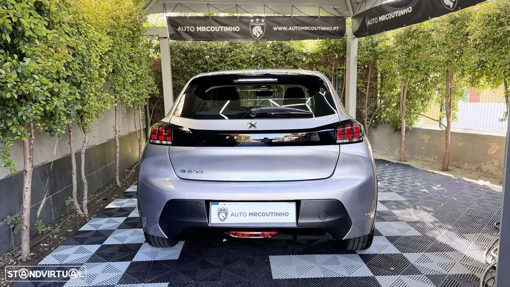 Peugeot e-208 50 kWh Active Pack - 9