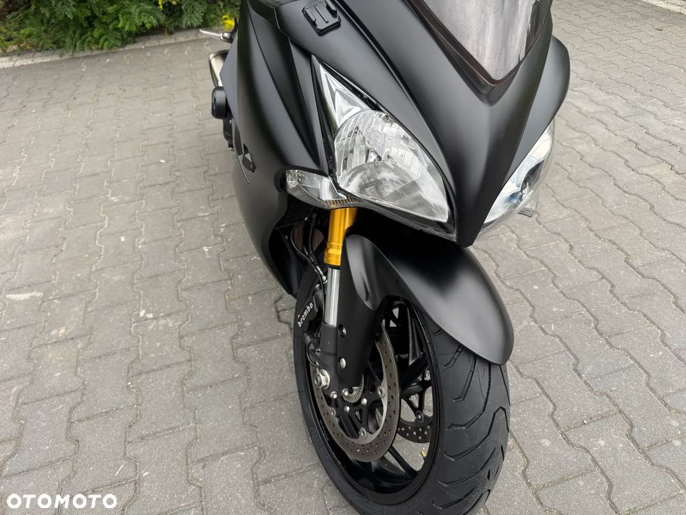 Suzuki GSX 1000 - 9