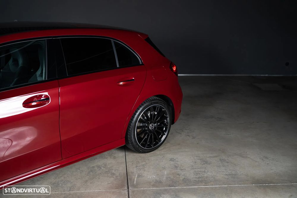 Mercedes-Benz A 250 e AMG Line - 11