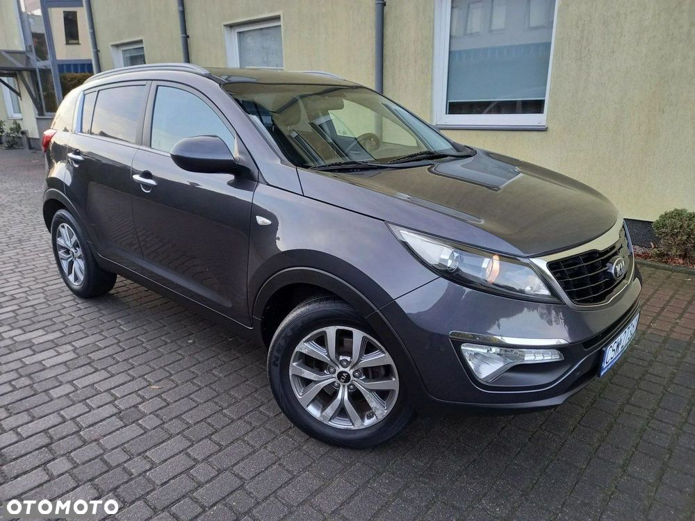 Kia Sportage 1.7 CRDI 2WD Dream-Team Edition - 10