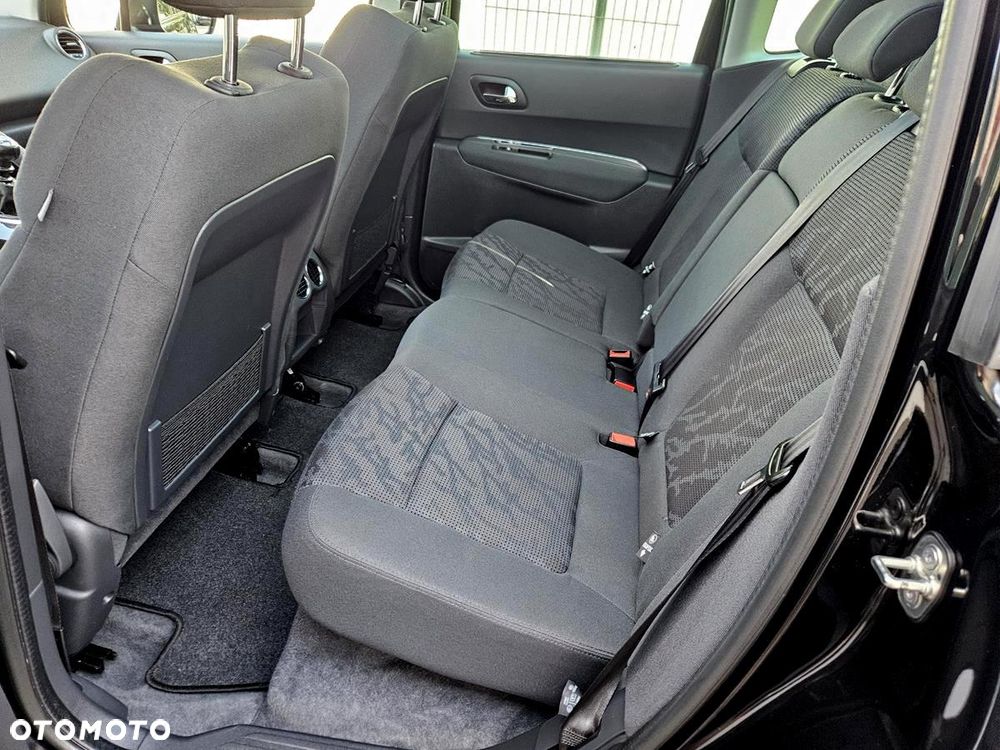 Peugeot 3008 HDi FAP 150 Business-Line - 23
