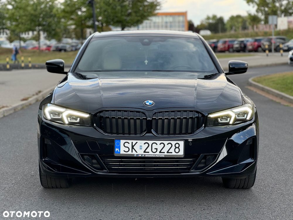 BMW Seria 3 318i - 1