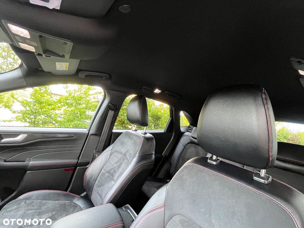 Ford Kuga 2.0 EcoBlue 4x4 ST-LINE X - 28