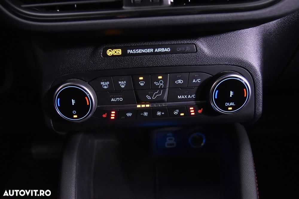 Ford Kuga - 19