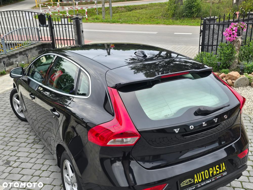 Volvo V40 T3 - 18