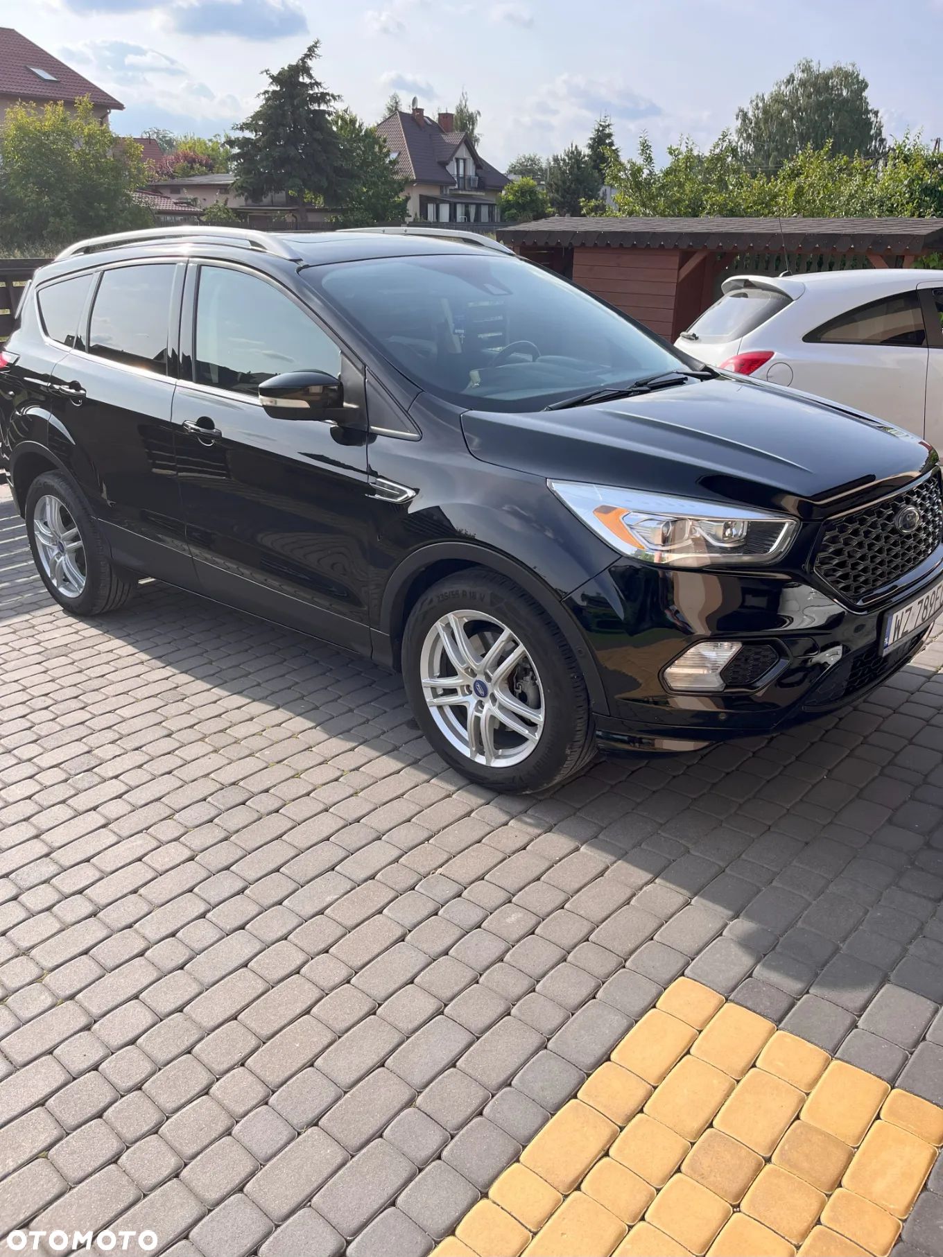 Ford Escape 2.0 EcoBoost AWD Titanium - 1